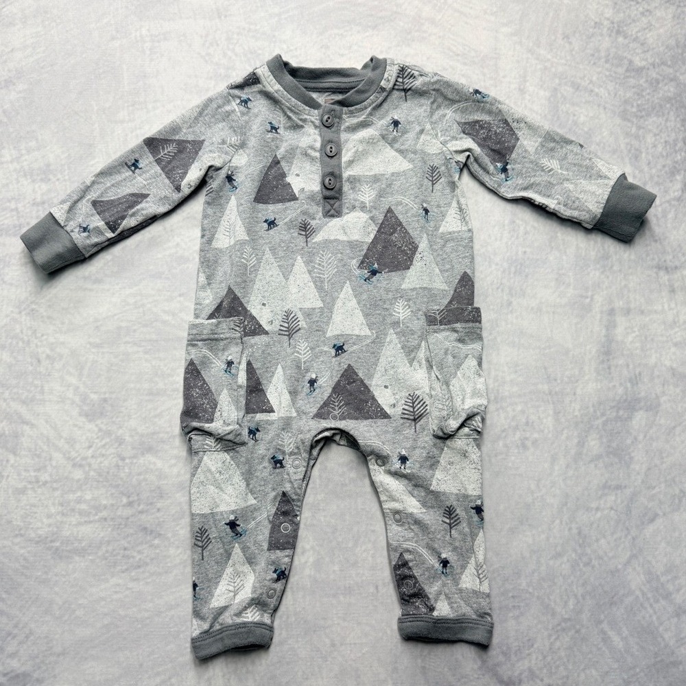 Tea Collection Baby Boys Gray Mountain Skiing Dog Romper 3-6 Months